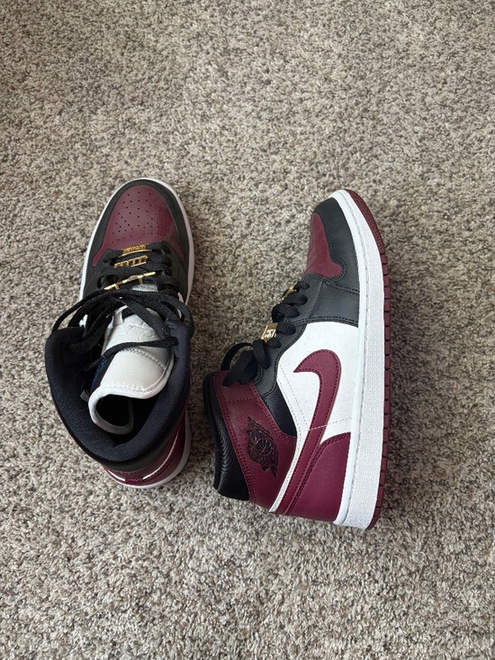 Jordan Shoes - Burgundy Air Jordan Sneakers